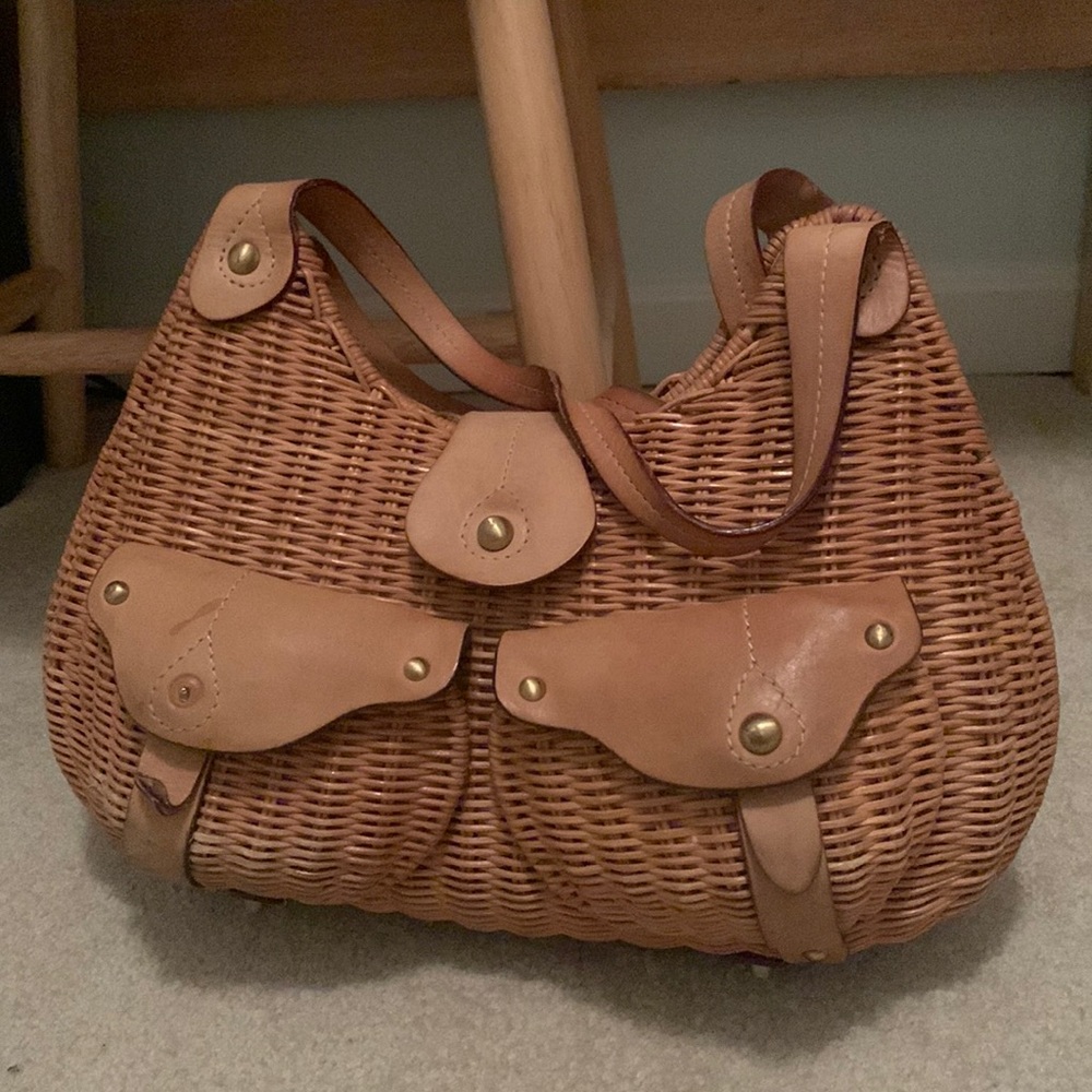Savoy hard natural color wicker purse